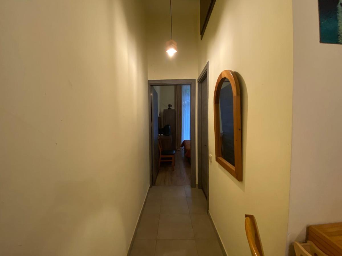 Nice Loft On Uznadze Street Tbilisi Exterior photo